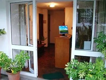 Guest house Residencial Melba 2*