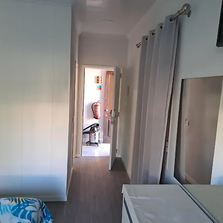 Residencial Melba Πανσιόν Φουνκάλ