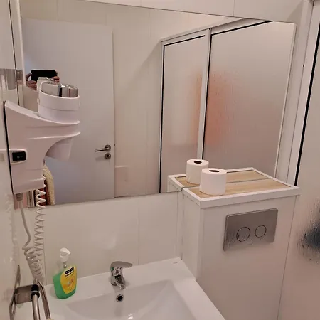 Residencial Melba 3* Φουνκάλ