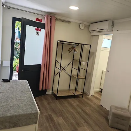 بيت ضيافة Residencial Melba 3*