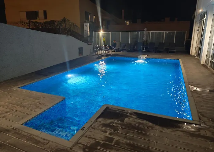 Residencial Melba 3*